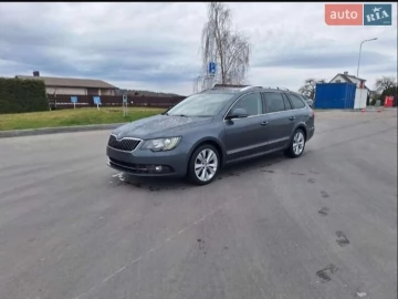 Авто Skoda Superb 2014 № 7616502