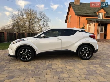 Авто Toyota C-Hr 2018 № 7616520