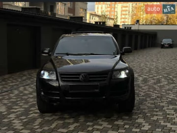 Авто Volkswagen Touareg 2004 № 7616691