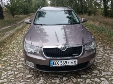 Авто Skoda Superb 2012 № 7616723