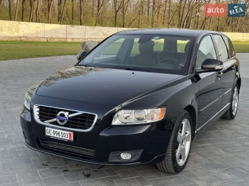Авто Volvo V50 2012 № 7616736