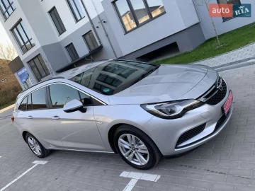 Авто Opel Astra 2019 № 7616737
