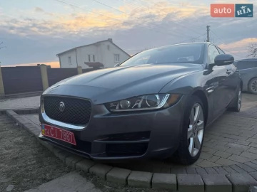 Авто Jaguar Xe 2017 № 7616746