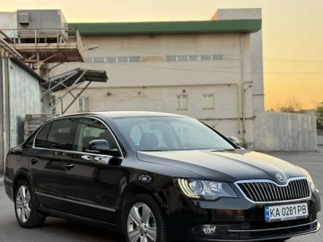 Авто Skoda Superb 2014 № 7616781