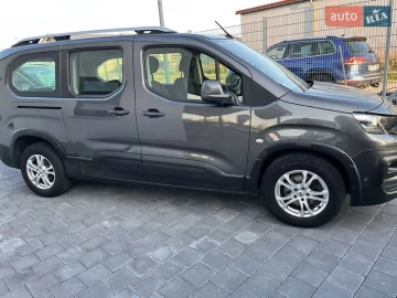 Авто Peugeot Partner 2020 № 7616825