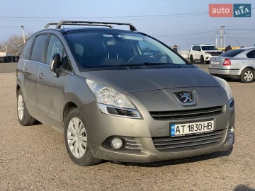 Авто Peugeot 5008 2011 № 7617068