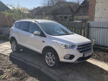 Авто Ford Kuga 2017 № 7617092