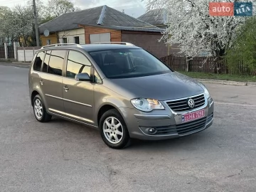 Авто Volkswagen Touran 2008 № 7617120
