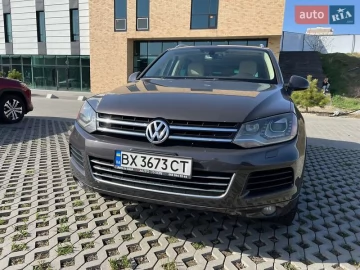 Авто Volkswagen Touareg 2011 № 7617276