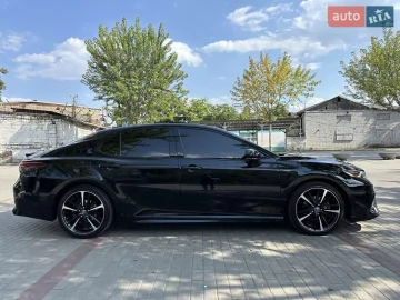 Авто Toyota Camry 2019 № 7617294