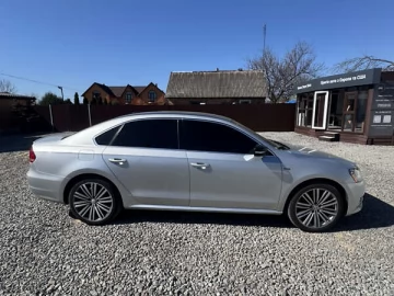 Авто Volkswagen Passat 2015 № 7617376