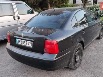 Авто Volkswagen Passat 1999 № 7617439