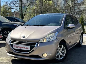Авто Peugeot 208 2014 № 7617495