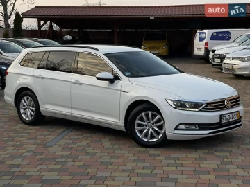 Авто Volkswagen Passat 2016 № 7617549