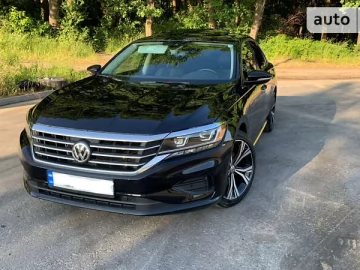 Авто Volkswagen Passat 2020 № 7617557