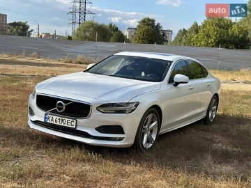 Авто Volvo S90 2018 № 7617570