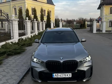 Авто BMW X5 2023 № 7617594