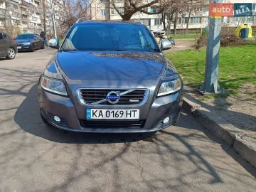 Авто Volvo V50 2011 № 7617652