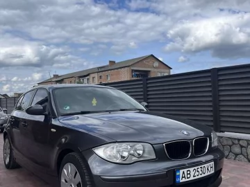 Авто BMW 1 Series 2005 № 7617812