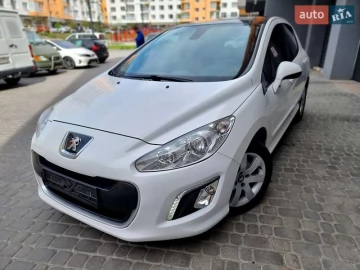 Авто Peugeot 308 2012 № 7617815