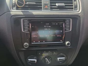 Авто Volkswagen Jetta 2016 № 7617847