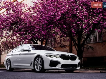 Авто BMW 5 Series 2018 № 7617931