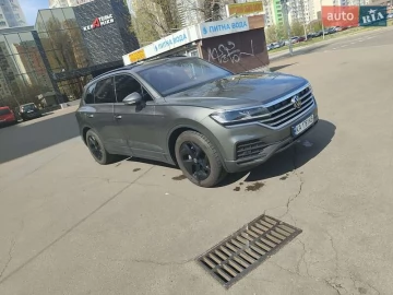 Авто Volkswagen Touareg 2024 № 7617940