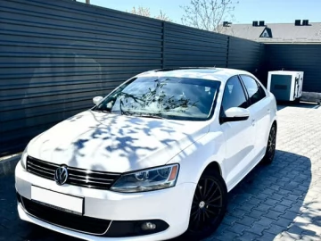 Авто Volkswagen Jetta 2013 № 7618089