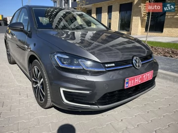 Авто Volkswagen E-Golf 2019 № 7618099