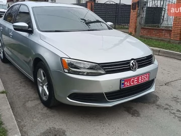 Авто Volkswagen Jetta 2013 № 7618100