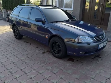 Авто Toyota Avensis 2001 № 7618237