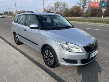 Авто Skoda Fabia 2011 № 7618254
