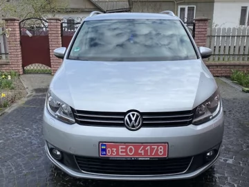 Авто Volkswagen Touran 2013 № 7618329