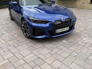 Авто BMW I4 2024 № 7618431