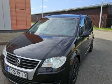 Авто Volkswagen Touran 2007 № 7618558