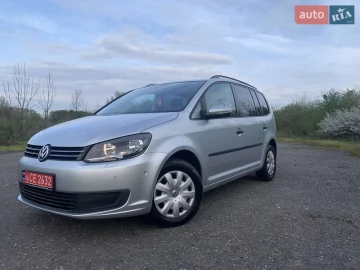 Авто Volkswagen Touran 2010 № 7618578