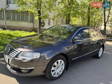 Авто Volkswagen Passat 2010 № 7618581