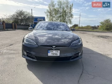 Авто Tesla Model S 2016 № 7618704