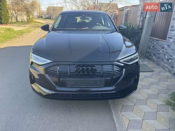 Авто Audi E-Tron 2019 № 7618716