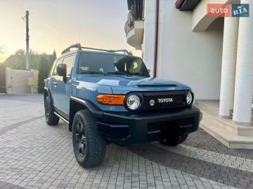 Авто Toyota Fj Cruiser 2014 № 7618722