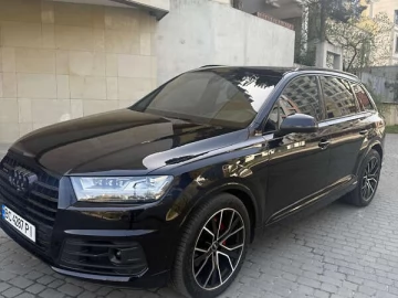 Авто Audi Q7 2017 № 7618733