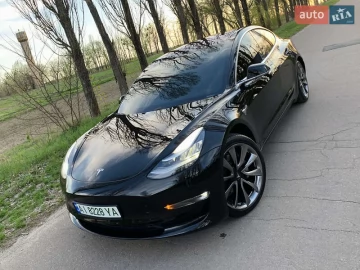 Авто Tesla Model 3 2019 № 7618902