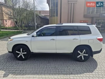 Авто Toyota Highlander 2012 № 7619006