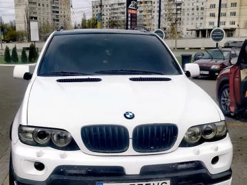 Авто BMW X5 2004 № 7619100