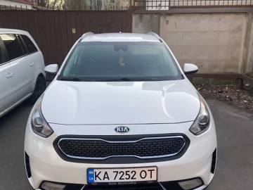 Авто KIA Niro 2017 № 7619133
