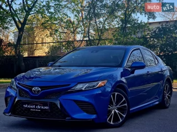 Авто Toyota Camry 2018 № 7619211