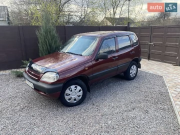 Авто Chevrolet Niva 2004 № 7619224