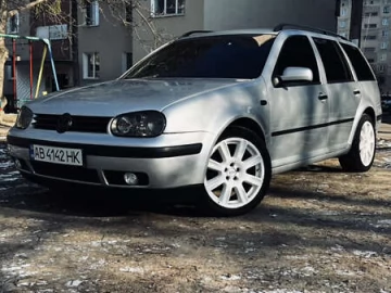 Авто Volkswagen Golf 2002 № 7619227