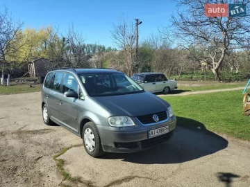 Авто Volkswagen Touran 2004 № 7619237