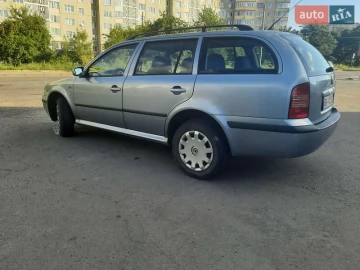Авто Skoda Octavia 2003 № 7619395
